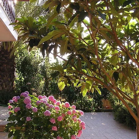 Pensionat La Casa Di Elisa 3*