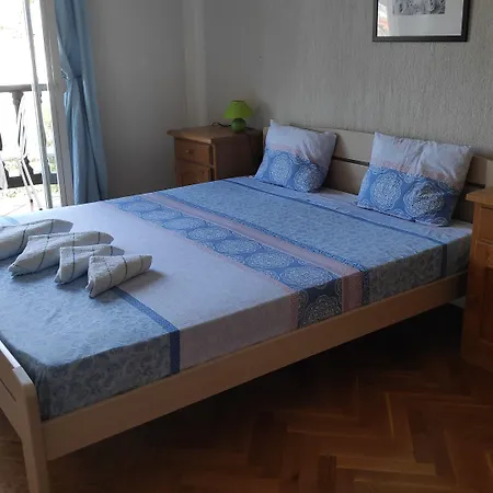 La Casa Di Elisa Πανσιόν Χβαρ