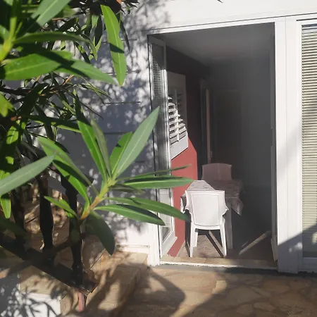 La Casa Di Elisa 3* Χβαρ