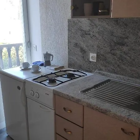 ゲストハウス La Casa Di Elisa 3*